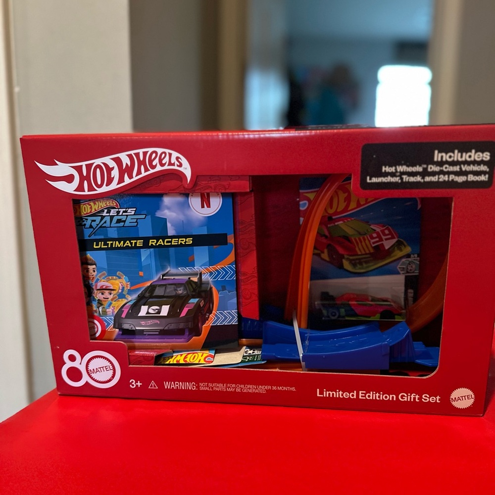 Hot wheels Racers Limited Edition Gift Set